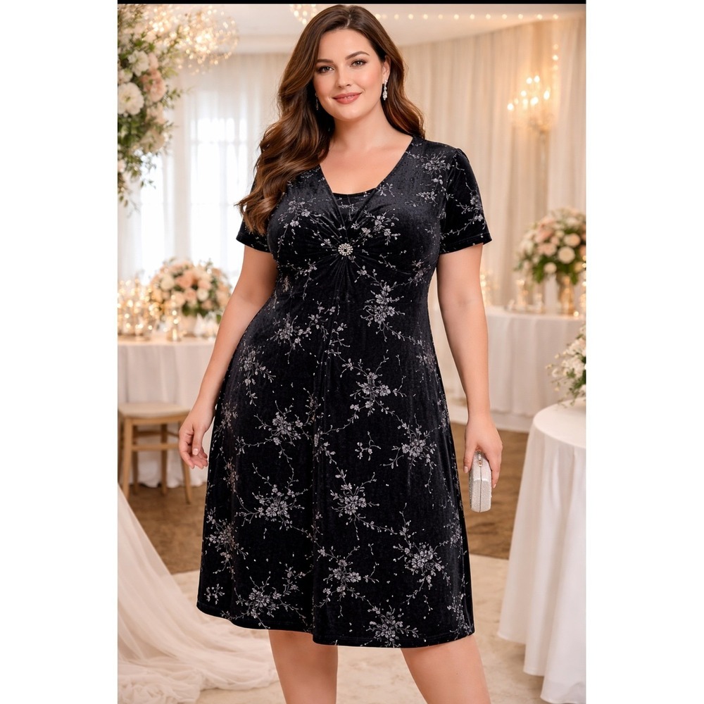 Another Thyme Black Floral Velvet Dress Sz 16 Y2K Rhinestone Button Short Sleeve